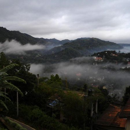 Primrose Inn Kandy Esterno foto